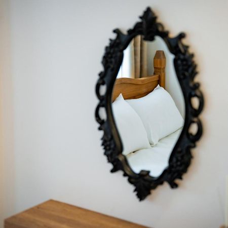 Four Riders Guest House Veliko Tŭrnovo Exterior foto