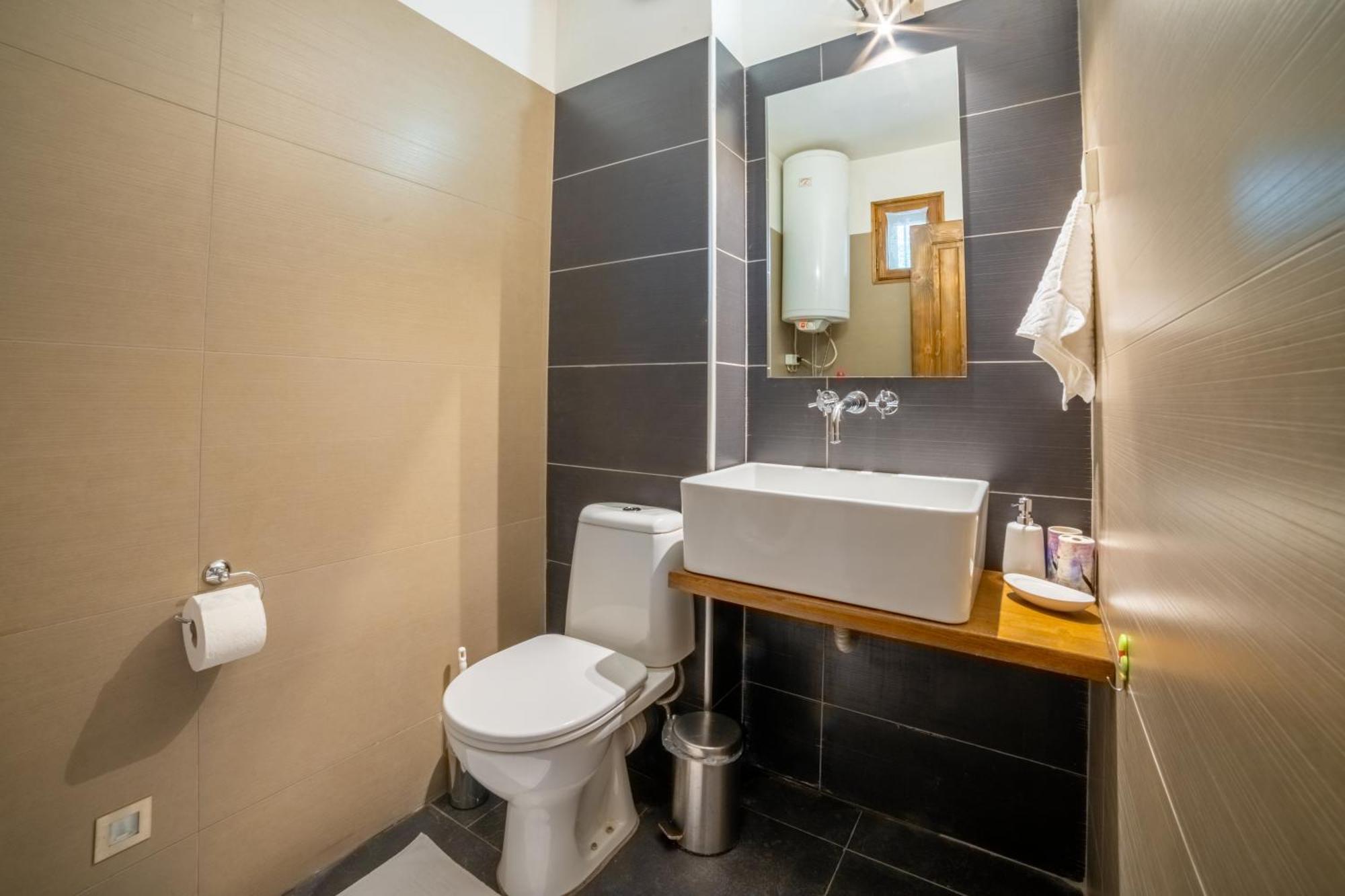 Four Riders Guest House Veliko Tŭrnovo Exterior foto